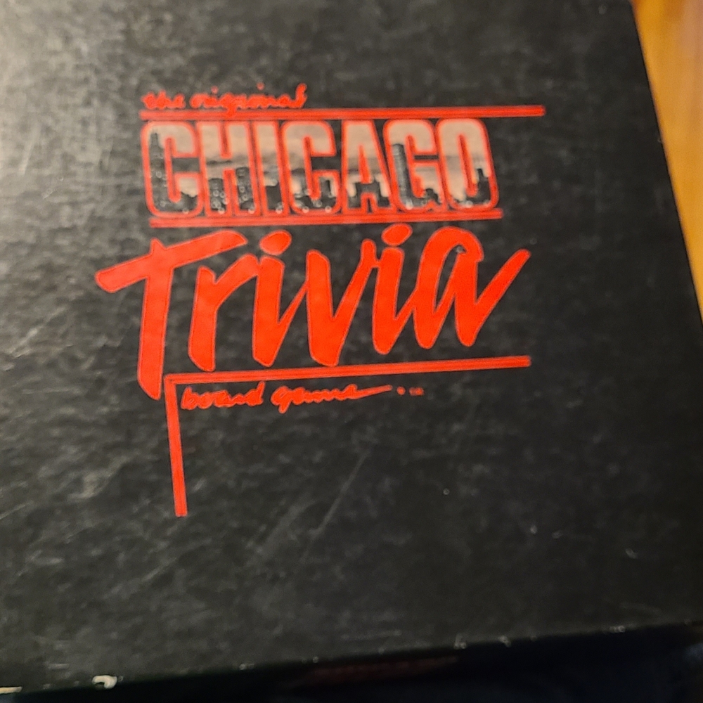 Original Chicago Trivia Boardgame Box VG+ Complete